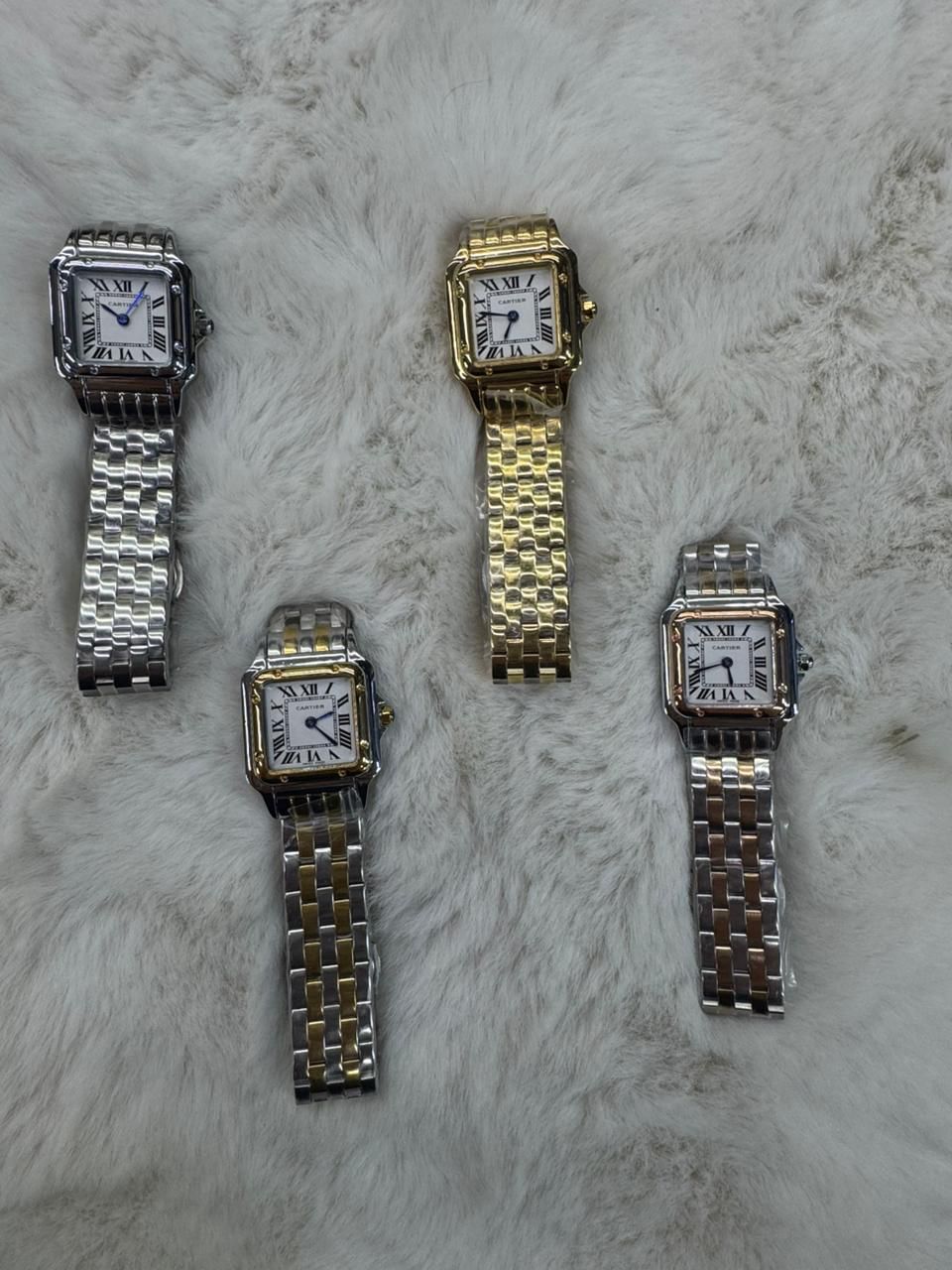 Cartier Elegance Aqua: O Tempo Encontra o Estilo Definitivo