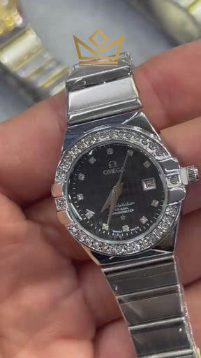 Chronos Elite S-Series: Relógio de Luxo com Bezel de Cristais e Design Integrado